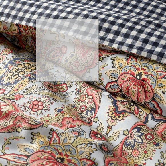 Duvet Cover & set of  shams - Picture 2 of 2